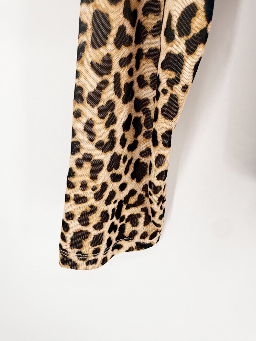 A New Day Animal Leopard Print Mock Neck LSV Mesh Top XL - Picture 6 of 13